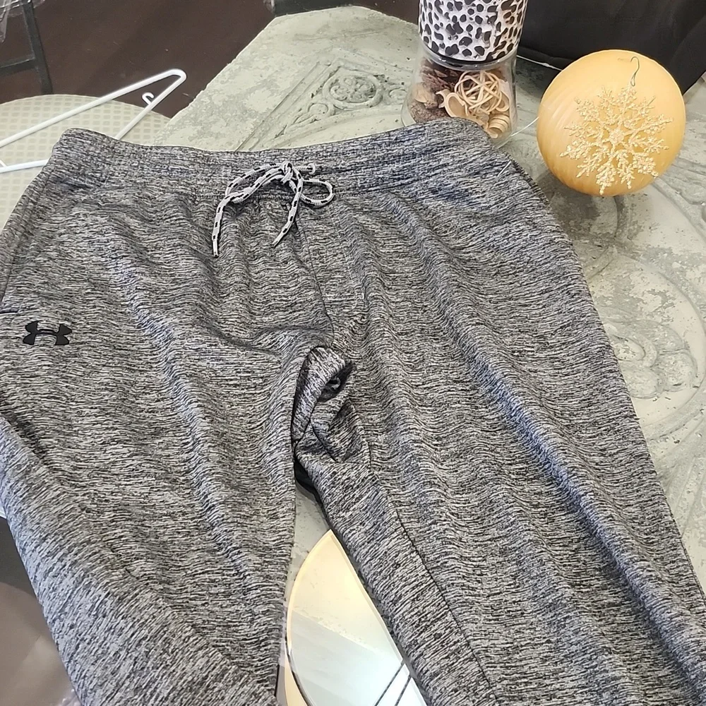 Under Armour Men's Heathered Gray Joggers Sweatpants XL - Picture 3 of 7